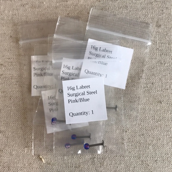 16g Labret - Picture 3 of 3